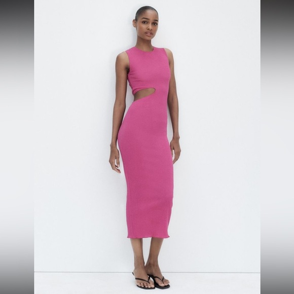 Zara Cutout Textured Dress - Fuchsia - Picture 2 of 8
